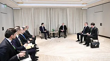 İlham Əliyev Münxendə İraq Kürdüstan Regionunun başçısı ilə görüşüb