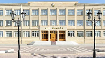 Naxçıvan Ali Məclisi deputatlarının köməkçiləri olacaq