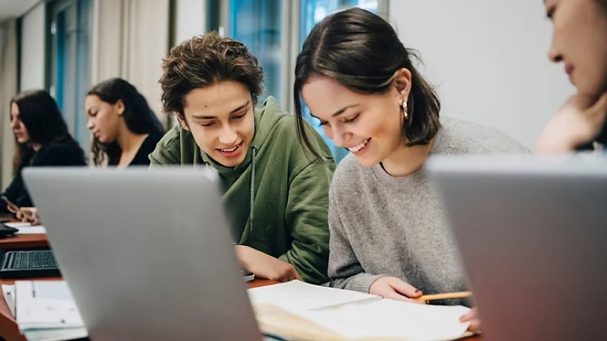 Tələbəlikdə necə işləyək ki, sonra ixtisasımız üzrə iş tapaq?