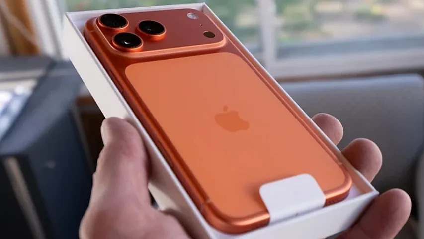 "Apple"ın cəsur "iPhone" qərarı Çində sərvət gətirdi