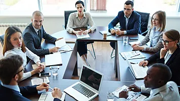 Fevralda investorlar ABŞ yerinə Avropaya rekord vəsait yatıracaq