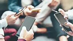 Mobil rabitə gəlirləri açıqlandı