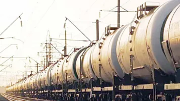 Azərbaycandan Ermənistana aparılan neft üçün simvolik tarif tətbiq edildi