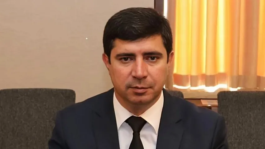 Naxçıvanda yüksəkvəzifəli məmur işdən çıxarıldı