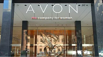 История бренда «Avon»: от продажи книг до мирового косметического гиганта