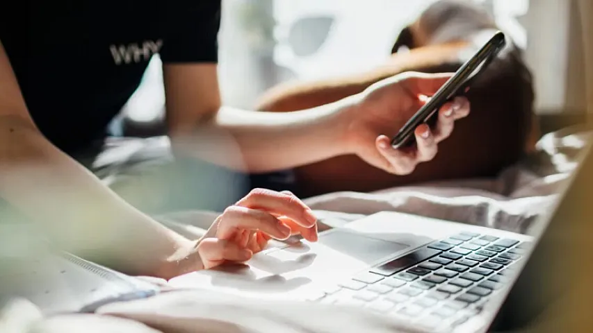 Maliyyə bazarını silkələyə biləcək iddia: "Stripe" "PayPal"ı ala bilər