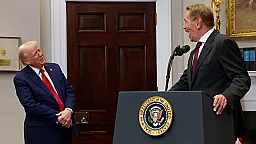 Milyarder Larri Ellison Trampın qonşuluğuna köçdü