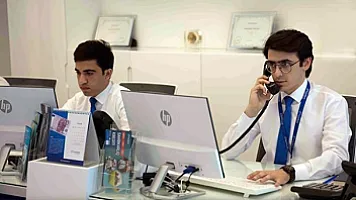 Bank sektorunda son 5 ildə neçə nəfər işçi işləyib?