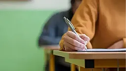 Определены сроки регистрации на вторую попытку экзамена в магистратуру