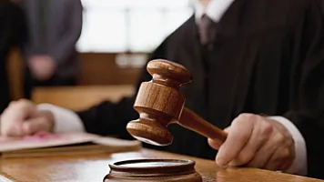 В Баку эстетическая клиника оштрафована на 20 000 манатов за нарушение трудового законодательства