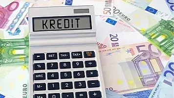 Объём страхования кредитов снизился на 37%