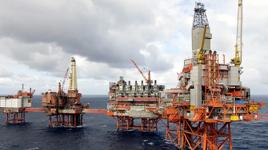 Azərbaycan nefti ucuzlaşıb