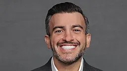 Бизнес, начатый с долга по кредитной карте, превратился в компанию стоимостью $1,8 млрд