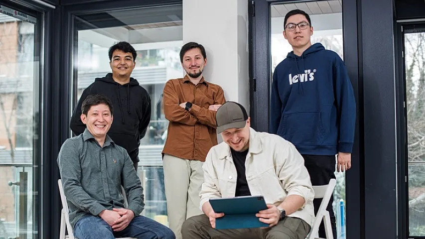 1100-dən çox klinika və 12 000 həkimlə əməkdaşlıq edən startap