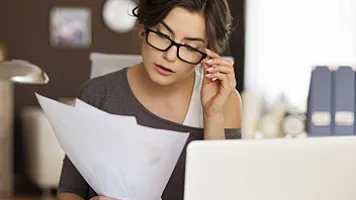 Çox işləyib, az maaş alırsınızsa, bu problemləri həll etməlisiniz