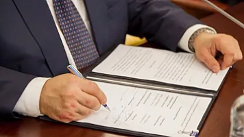 Rusiya vətəndaşı Azərbaycanda 21 min manatlıq şirkət yaradıb