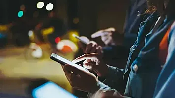 Mobil rabitədən 205 milyon manatdan çox gəlir əldə edilib