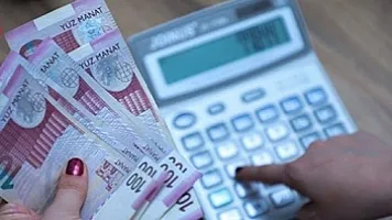 Kim daha çox qazanır? - Azərbaycanda sektorlar üzrə maaşlar