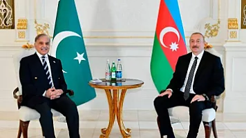 İlham Əliyev və Şahbaz Şərif telefonla danışdı