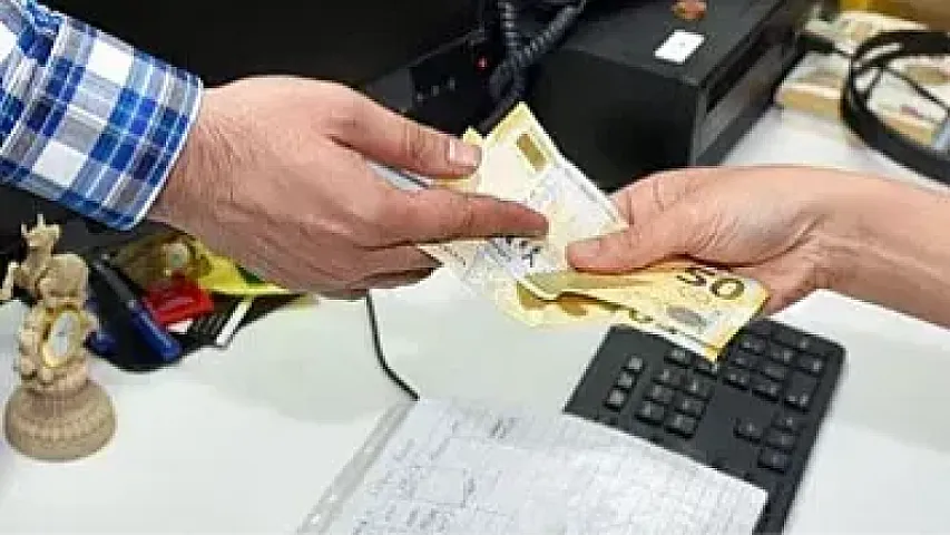 Əhaliyə göstərilən ödənişli xidmətlərin dəyəri 2 milyard manatı ötüb