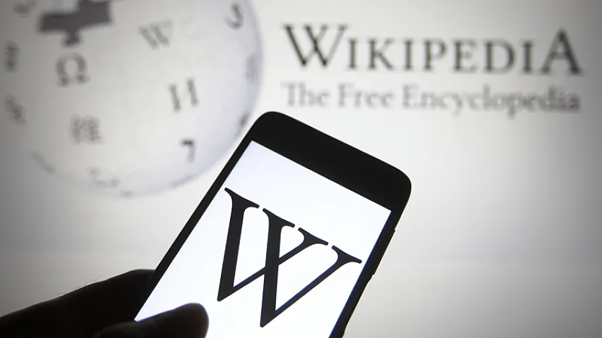 "Wikipedia" süni intellektlə yazılan məqalələri qadağan edir
