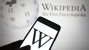 "Wikipedia" süni intellektlə yazılan məqalələri qadağan edir