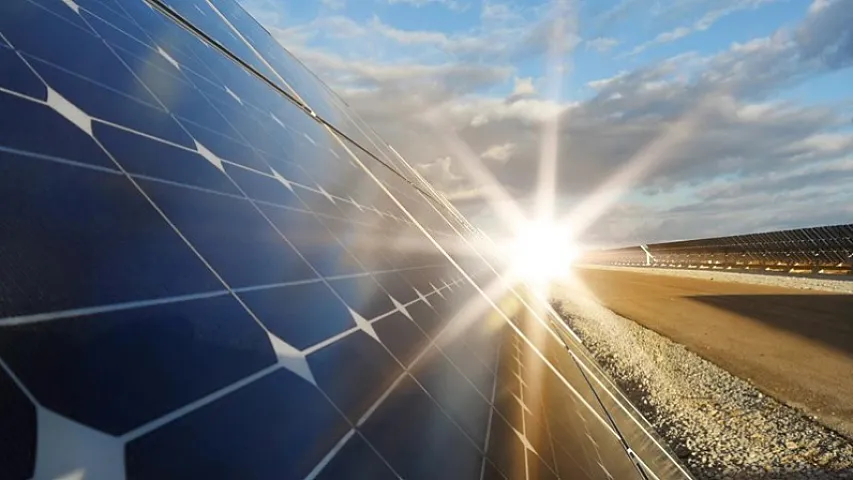 Çin Avropada 1 milyard avroluq günəş paneli layihəsinə başlayır