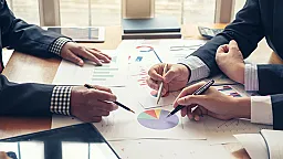 7 investisiya şirkətinin dövriyyəsi azalıb 