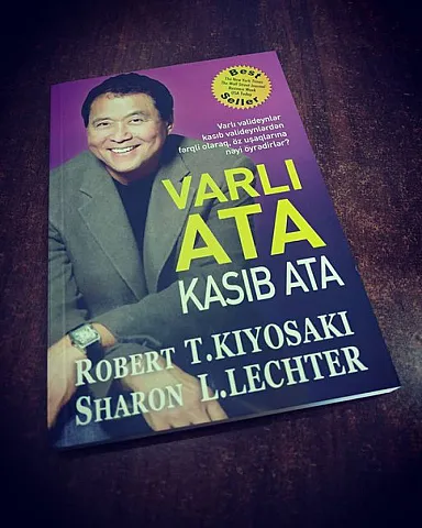 <span style="color:#008000">Kitabçı:</span> Zənginlərin uşaqlarına məsləhəti - &ldquo;İnsanlar yalnız maaşa bağlı qalmamalıdırlar&rdquo;