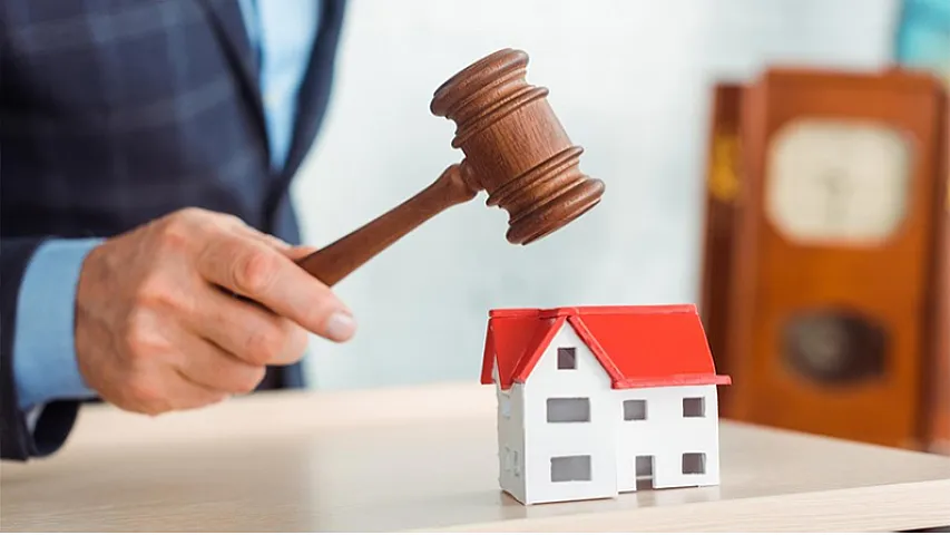 Azərbaycanda iş adamlarının əmlakları hərraca çıxarılır - 6 min manatdan