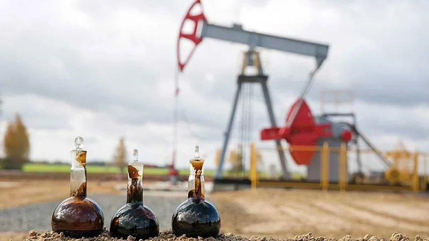 Ötən ay ən çox neft ixrac etdiyimiz <span style="color:#008000">ÖLKƏLƏR </span>və <span style="color:#008000">GƏLİRLƏR</span>