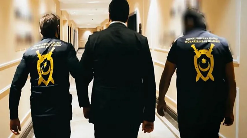 Gömrük Komitəsində əməliyyat - Vəzifəli şəxslər həbs edildi