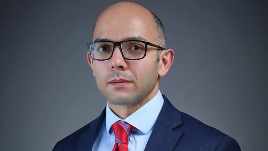 Vüqar Namazov nəyi düz etmir?- "Unibank"a aid şirkətin biznes itkiləri 243 milyonu ötüb