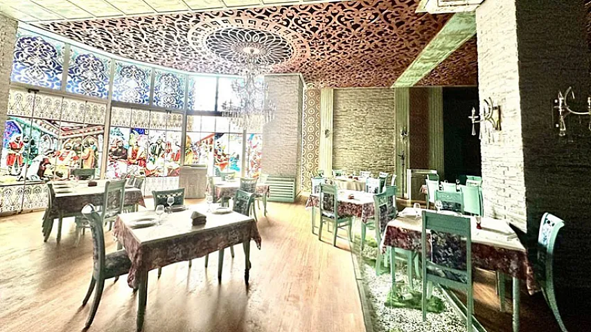Bakıda sökülən məşhur restoranın filialı satışa çıxarıldı