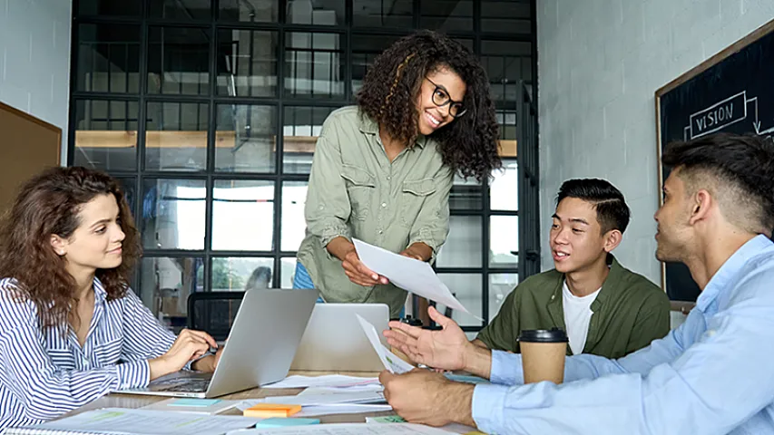 2025-ci ildə ən yüksək əməkhaqqı təklif edən 12 təcrübə proqramı