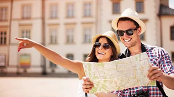 Azərbaycana ən çox turist nə vaxt gəlib?