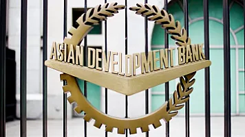 ADB Azərbaycandakı inflyasiyanın sürətlənməsinin səbəblərini açıqlayıb