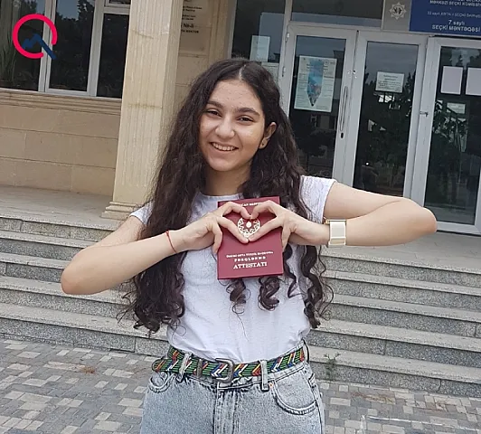 İmtahanda ən yüksək balı o topladı<span style="color: #ff0000;"> (FOTO)</span>