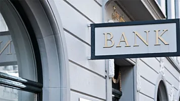 Azərbaycanda son bir ildə 5 bank şöbəsi bağlanıb