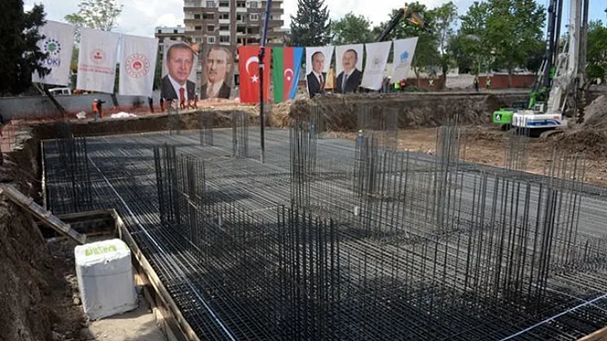 Azərbaycanın 100 milyon dollara inşa etdirdiyi məhəllə (VİDEO)