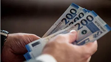 Bu sektorda işləyənlər 3 mindən çox maaş alır