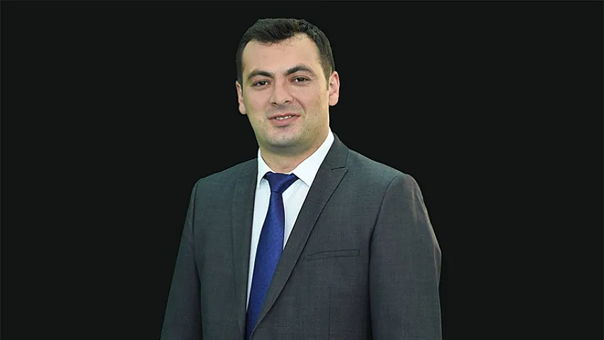 Rüşvət alan işçiylə bağlı görülməli tədbirlər - 55 manata qədər məbləğ rüşvət sayılmır?