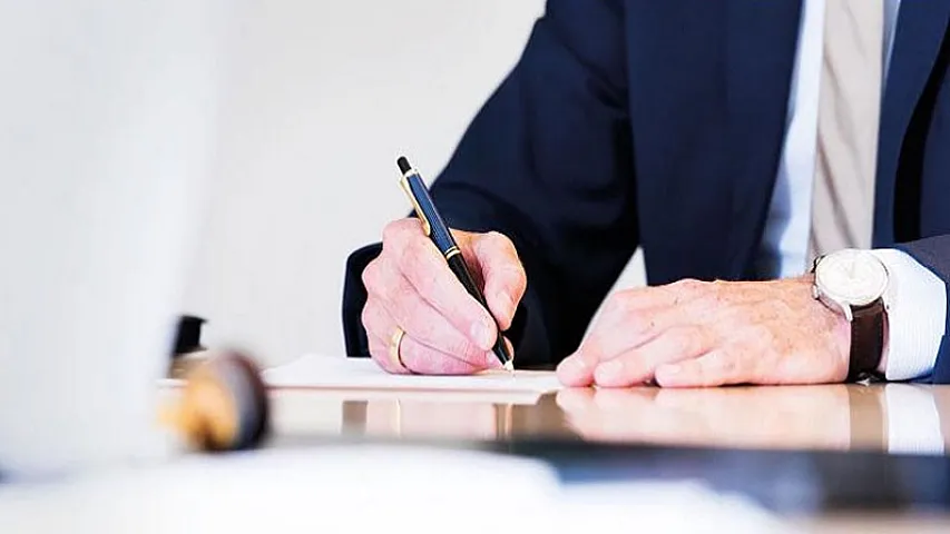 150 nəfərə Prezident mükafatları verildi (SƏRƏNCAM)