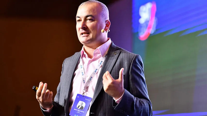 “Z” nəsli söhbəti niyə şişirdilir?