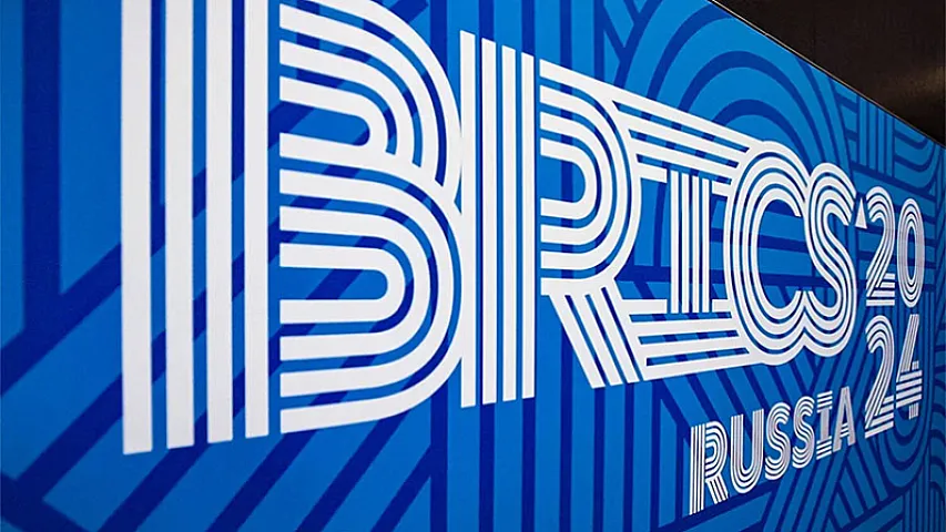 Alimlər BRİKS çərçivəsində hesablaşmalar üçün valyuta vahidi hazırlamağa başladı