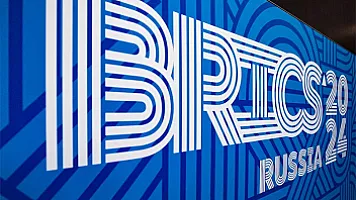 Alimlər BRİKS çərçivəsində hesablaşmalar üçün valyuta vahidi hazırlamağa başladı