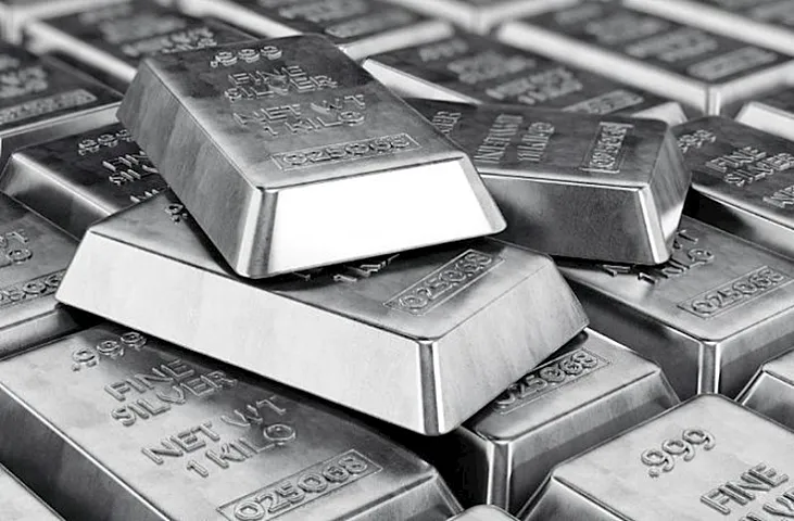 Azərbaycanda gümüşün qiyməti 28% bahalaşıb