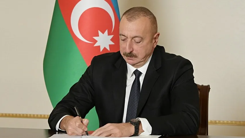 Ədliyyə Nazirliyinin səlahiyyəti azaldıldı