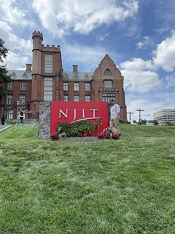 &ldquo;Goldman Sacs&rdquo;da baş proqram mühəndisi, Nyu-Cersi Universitetinin professoru - Müsahibə