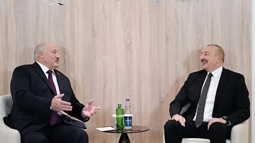 Prezident İlham Əliyev Aleksandr Lukaşenko ilə görüşüb (FOTO)